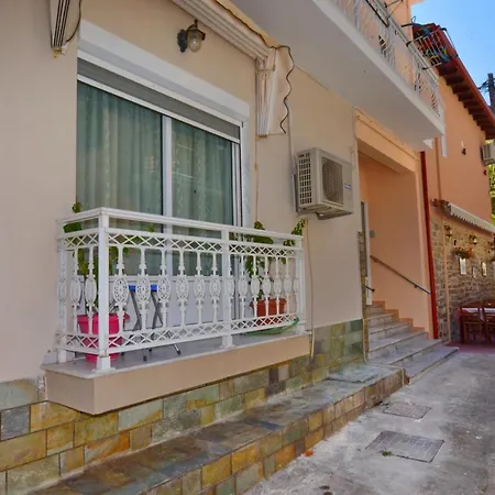 Evi's House Apartment *