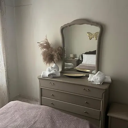 Evi's House Apartamento